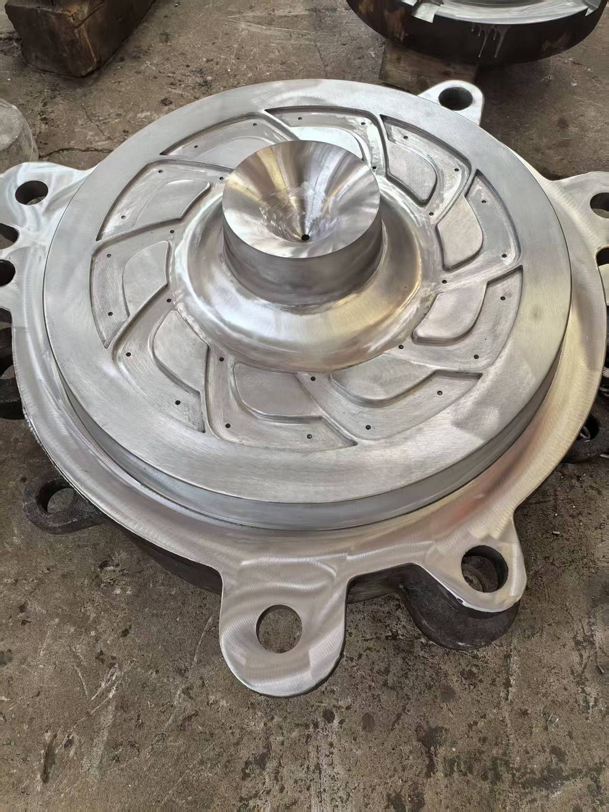 Polyurethane cyclone mould